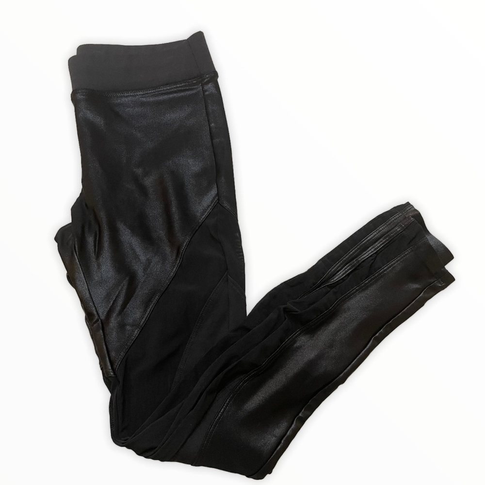 Koral black lustre leggings size xs